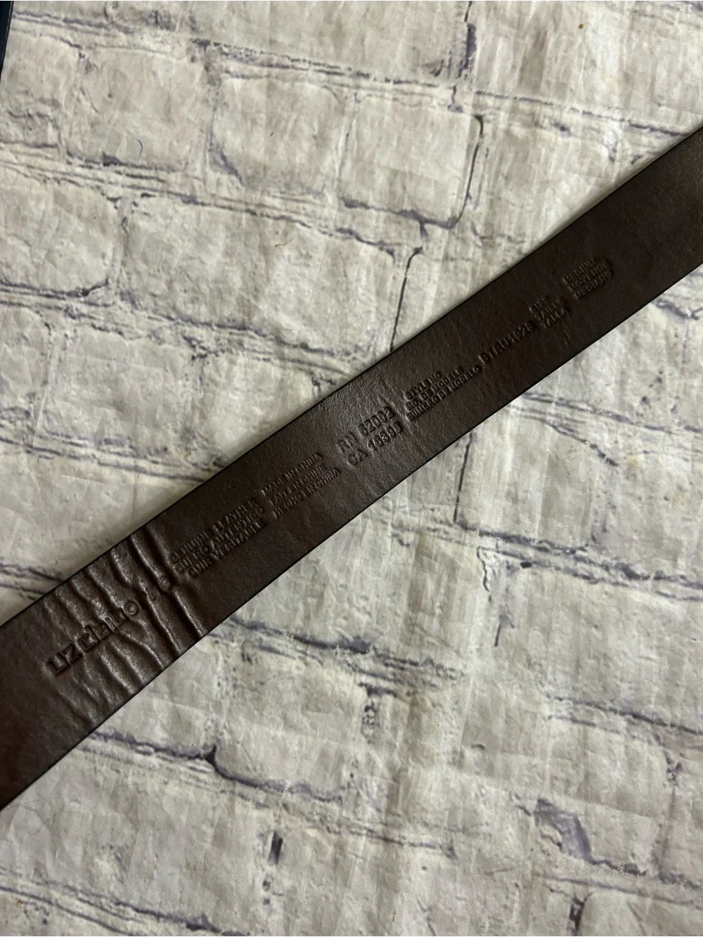LIZ CLAIBORNE (3) VTG LEATHER BELTS DECORATIVE BUCKLES BLACK & BROWN